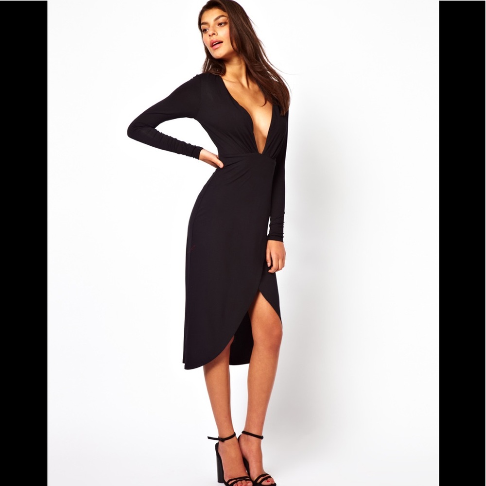 ASOS Black Long Sleeve plunge midi dress SZ 2
